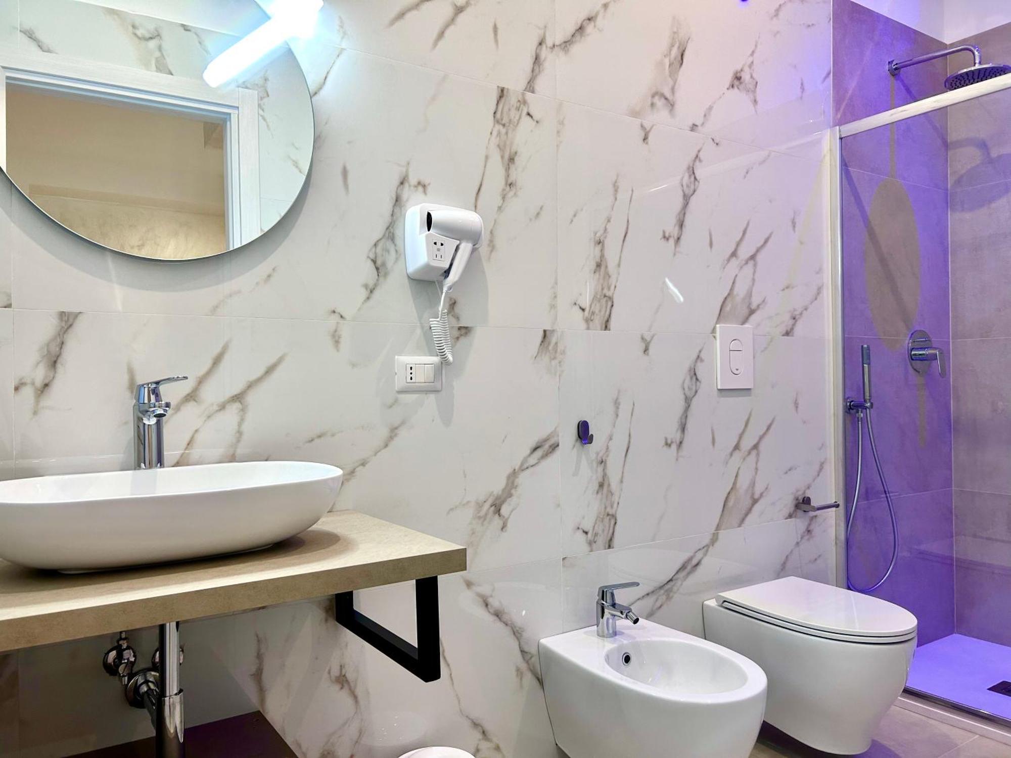 Gemini Luxury Rooms Peschici Bagian luar foto