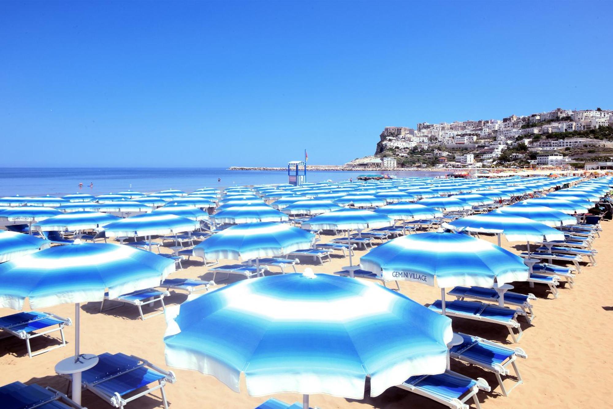 Gemini Luxury Rooms Peschici Bagian luar foto
